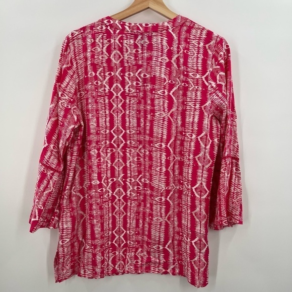 Gloria Vanderbilt Nova Flutter Sleeve Blouse Tribal Weaving Azalea Small NEW - Picture 4 of 7
